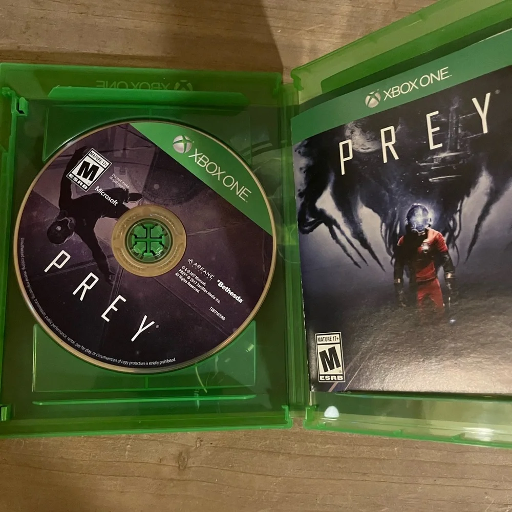 Prey Video Game‎ - Green Case Edition